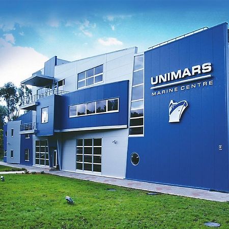 Riga Unimars Hotel Εξωτερικό φωτογραφία