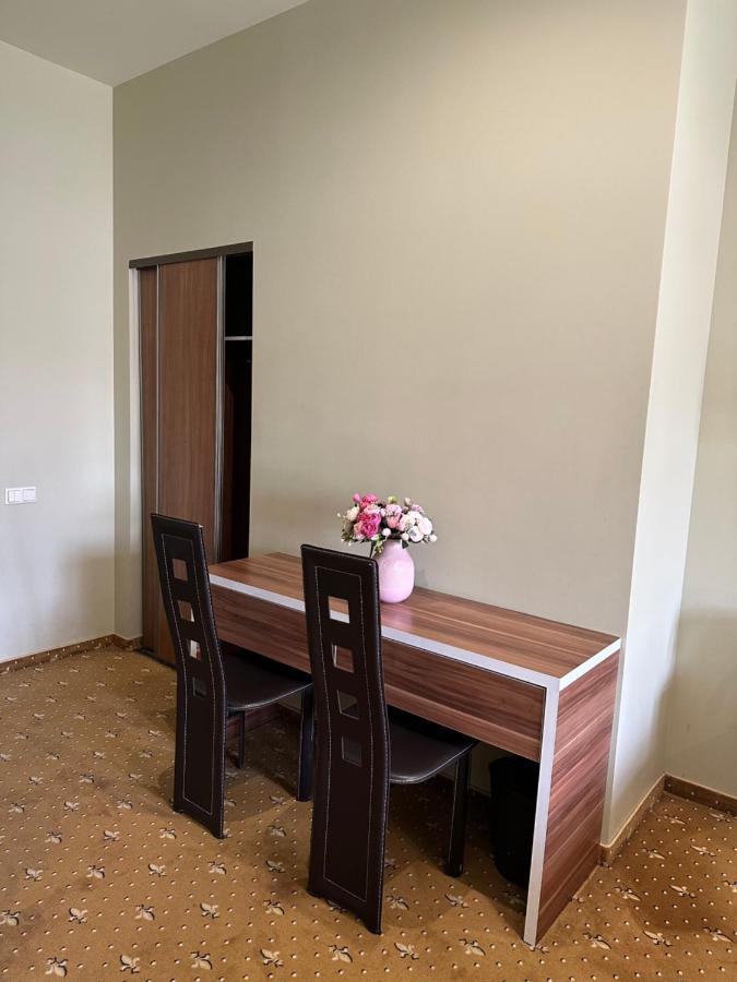 Riga Unimars Hotel Εξωτερικό φωτογραφία
